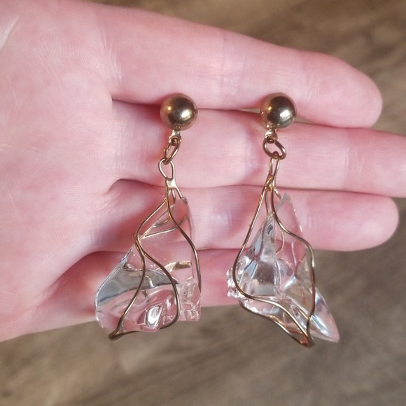 Abstract dangle earrings - Picture 3 of 3